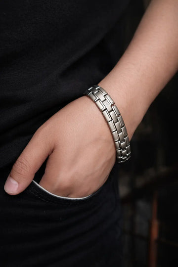 Magnetic Therapy Link Bracelet – Premium Steel