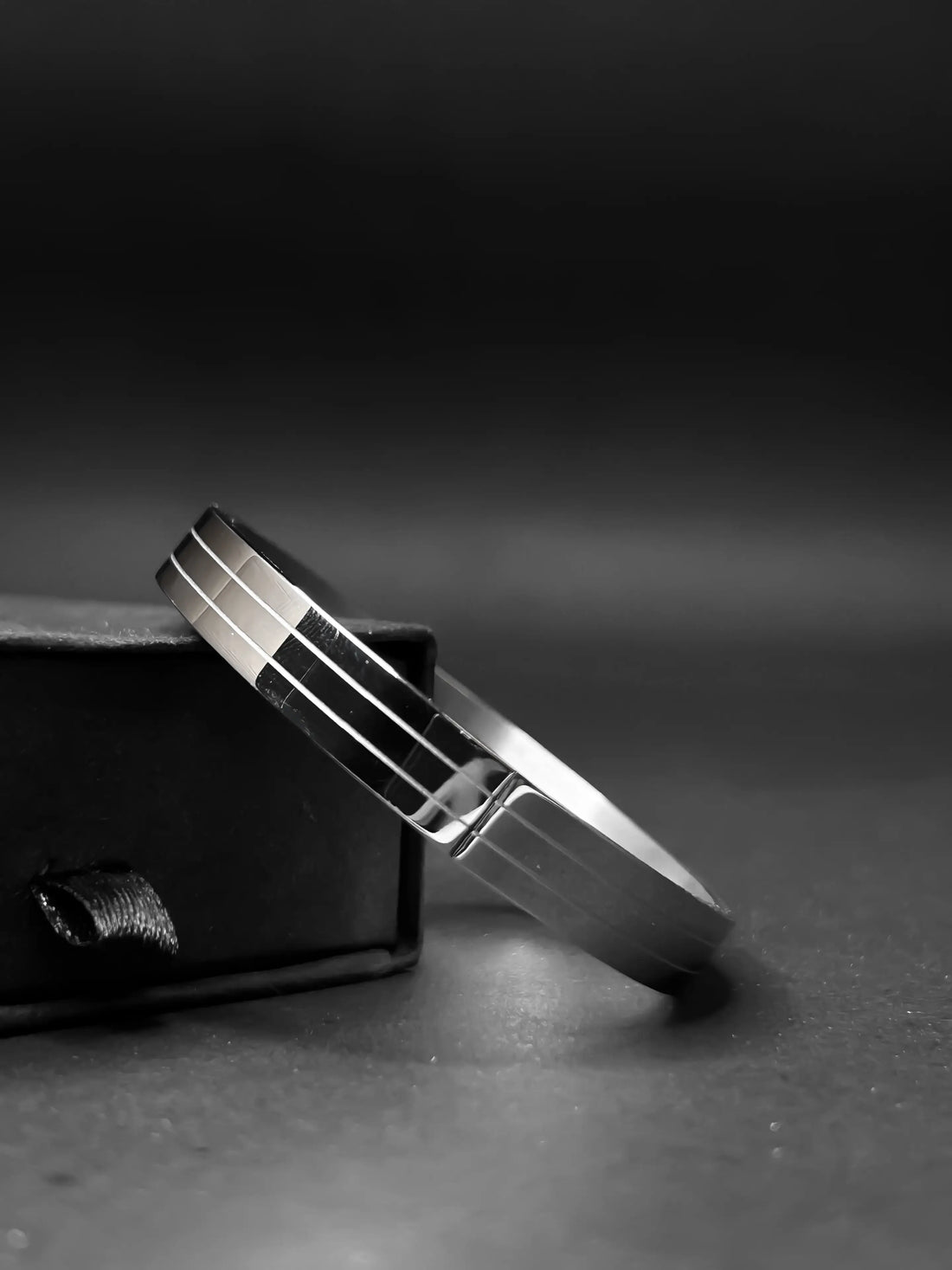 Men’s Silver Stainless Steel Minimalist Cuff Bracelet – Matte & Gloss Finish